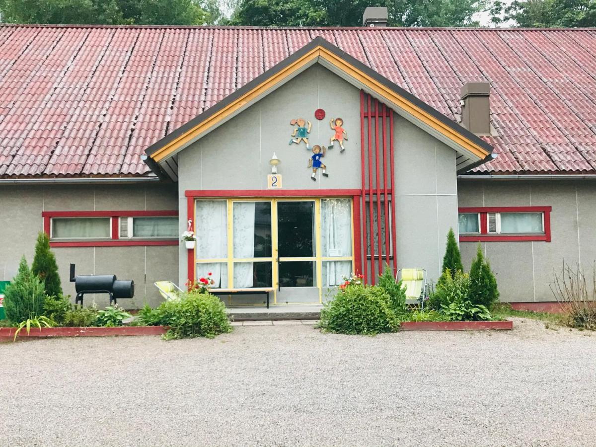 Koulumaeki Hostel Karkola Luaran gambar