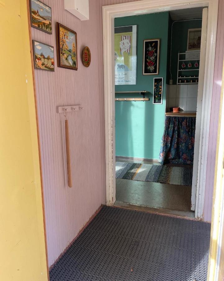 Koulumaeki Hostel Karkola Luaran gambar