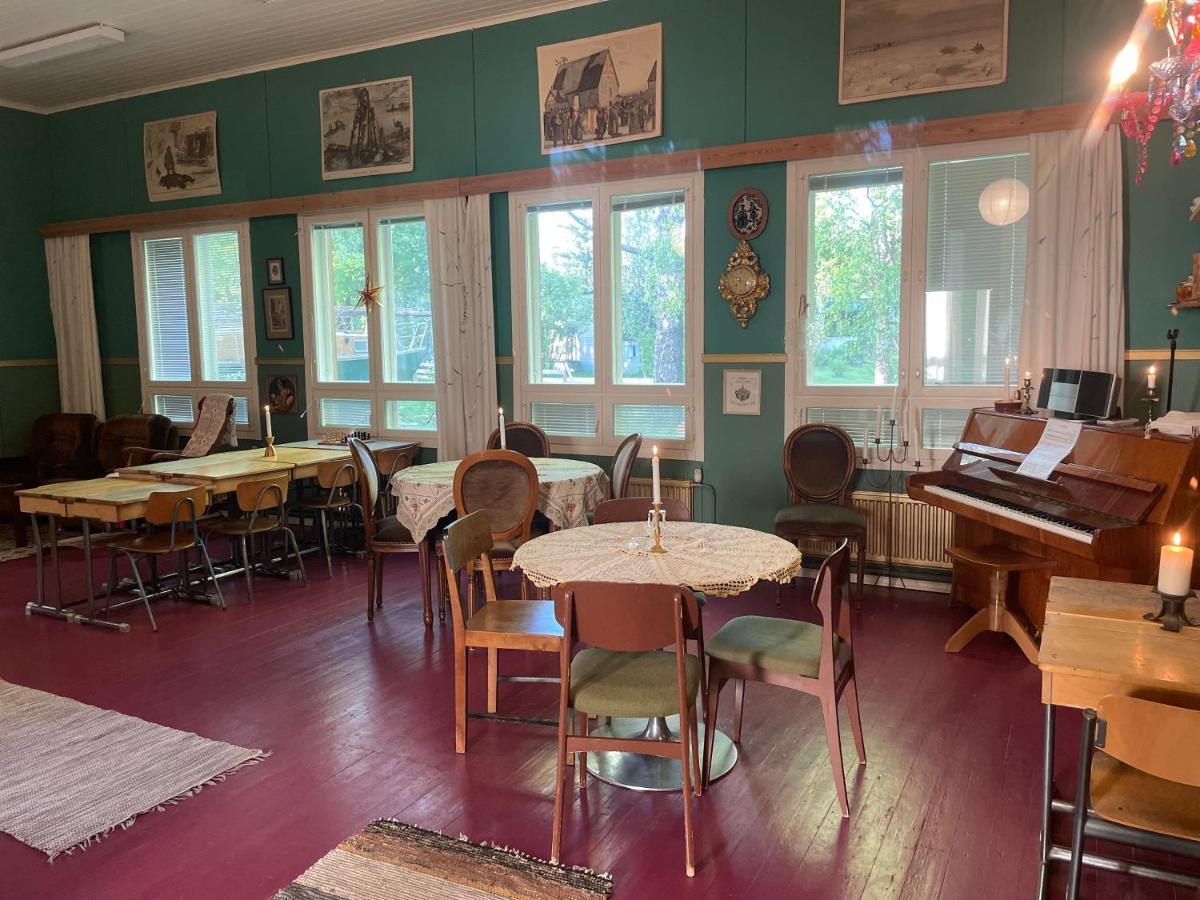 Koulumaeki Hostel Karkola Luaran gambar
