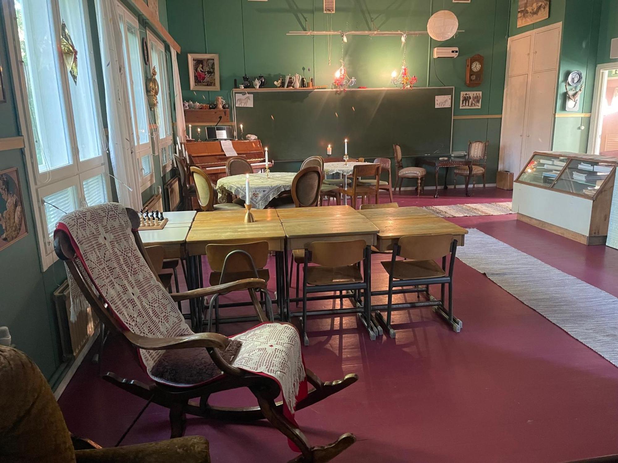 Koulumaeki Hostel Karkola Luaran gambar